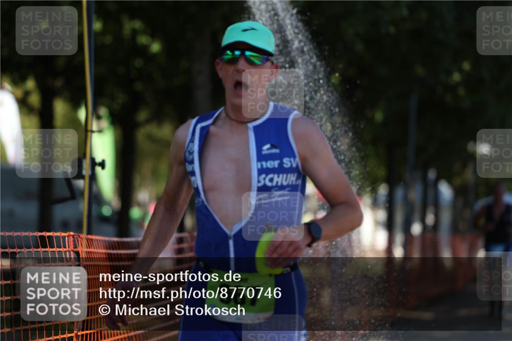 07.09.2025 - 19. Norderstedt Triathlon Michael Strokosch http://msf.ph/oto/8770746 07.09.2025 15:31:25 Laufen 400, 967 meine-sportfotos.de