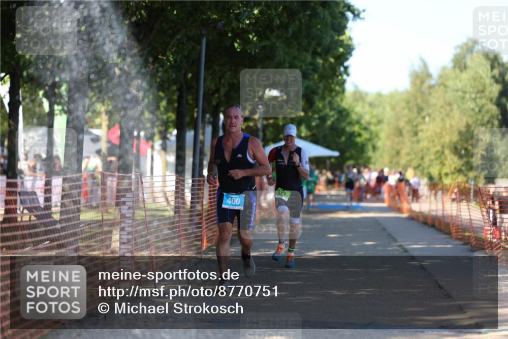 07.09.2025 - 19. Norderstedt Triathlon Michael Strokosch http://msf.ph/oto/8770751 07.09.2025 15:31:28 Laufen 400, 967 meine-sportfotos.de