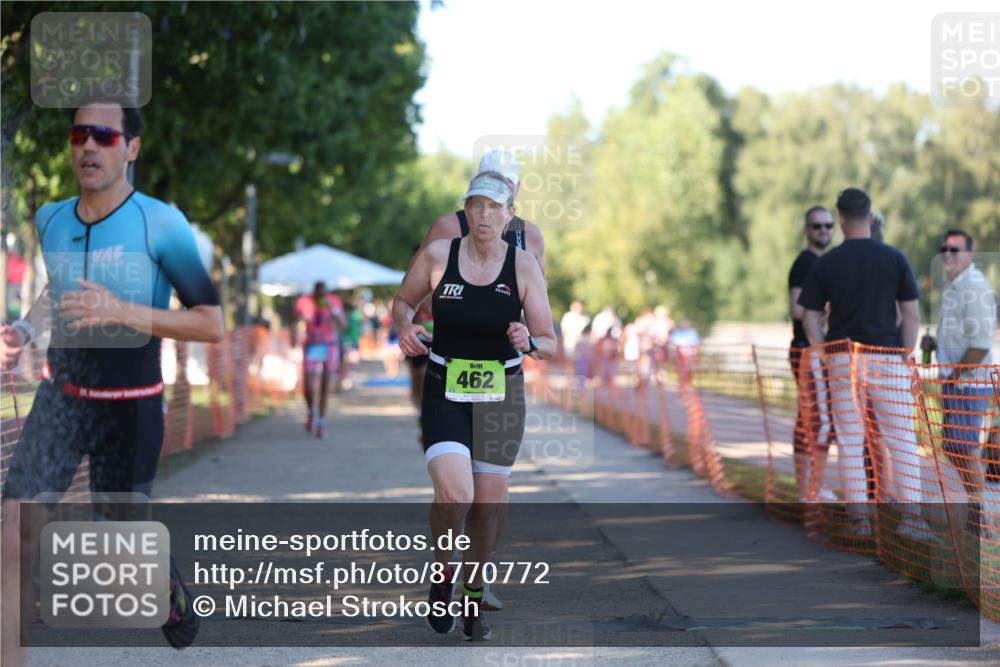 07.09.2025 - 19. Norderstedt Triathlon Michael Strokosch http://msf.ph/oto/8770772 07.09.2025 16:28:19 Laufen 933, 1044, 1405, 1585, 1625 meine-sportfotos.de