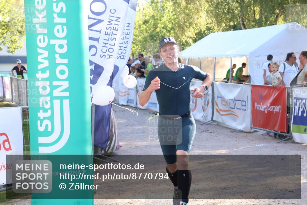 07.09.2025 - 19. Norderstedt Triathlon Zöllner http://msf.ph/oto/8770794 07.09.2025 16:43:31 Ziel 430, 1063, 1422, 1549, 1606 meine-sportfotos.de