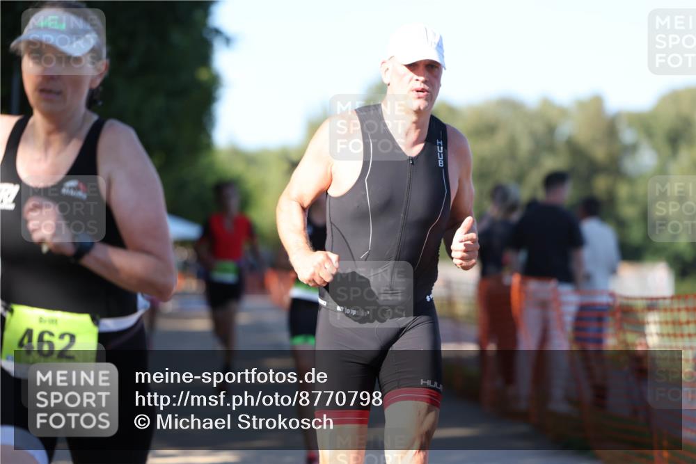 07.09.2025 - 19. Norderstedt Triathlon Michael Strokosch http://msf.ph/oto/8770798 07.09.2025 16:28:21 Laufen 933, 1044, 1405, 1585, 1625 meine-sportfotos.de