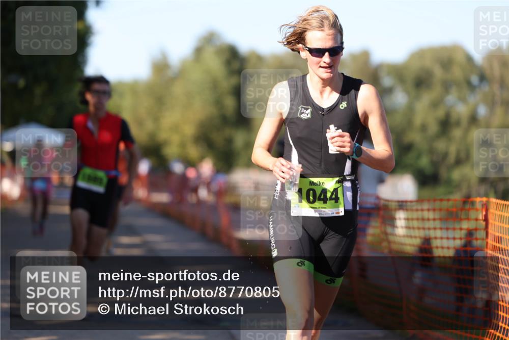 07.09.2025 - 19. Norderstedt Triathlon Michael Strokosch http://msf.ph/oto/8770805 07.09.2025 16:28:23 Laufen 933, 1044, 1405, 1585, 1625 meine-sportfotos.de
