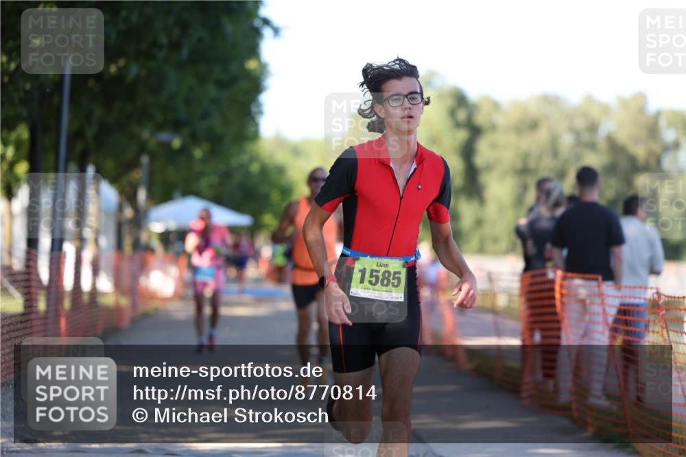 07.09.2025 - 19. Norderstedt Triathlon Michael Strokosch http://msf.ph/oto/8770814 07.09.2025 16:28:24 Laufen 933, 1044, 1405, 1585 meine-sportfotos.de