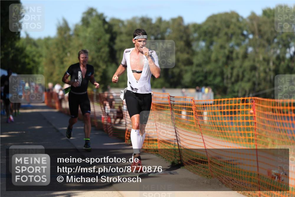 07.09.2025 - 19. Norderstedt Triathlon Michael Strokosch http://msf.ph/oto/8770876 07.09.2025 15:32:07 Laufen 1501 meine-sportfotos.de