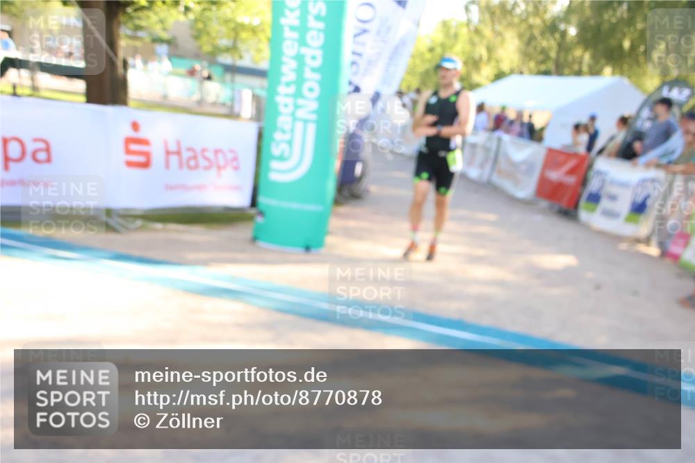 07.09.2025 - 19. Norderstedt Triathlon Zöllner http://msf.ph/oto/8770878 07.09.2025 16:43:48 Ziel 1097, 1486, 1555 meine-sportfotos.de