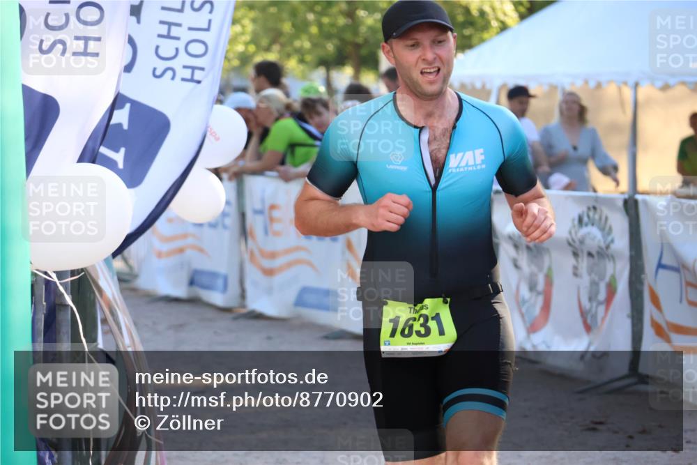 07.09.2025 - 19. Norderstedt Triathlon Zöllner http://msf.ph/oto/8770902 07.09.2025 16:43:59 Ziel 1602, 1631 meine-sportfotos.de