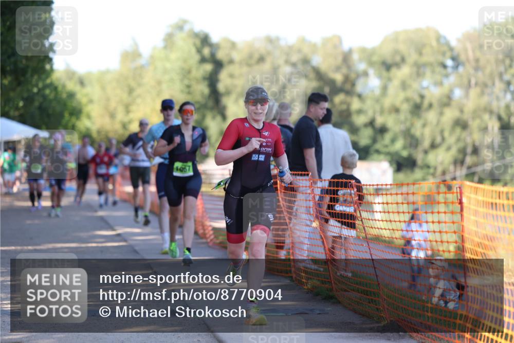 07.09.2025 - 19. Norderstedt Triathlon Michael Strokosch http://msf.ph/oto/8770904 07.09.2025 16:28:54 Laufen 405, 1054, 1060, 1067, 1412, 1473 meine-sportfotos.de