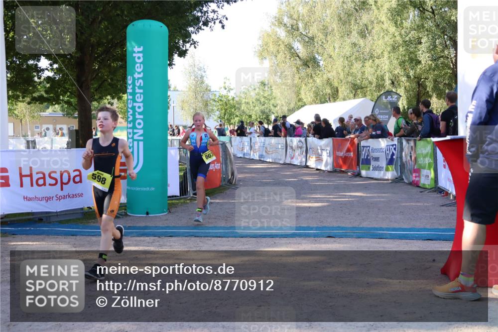 07.09.2025 - 19. Norderstedt Triathlon Zöllner http://msf.ph/oto/8770912 07.09.2025 09:48:34 Ziel 598, 603, 623, 625 meine-sportfotos.de