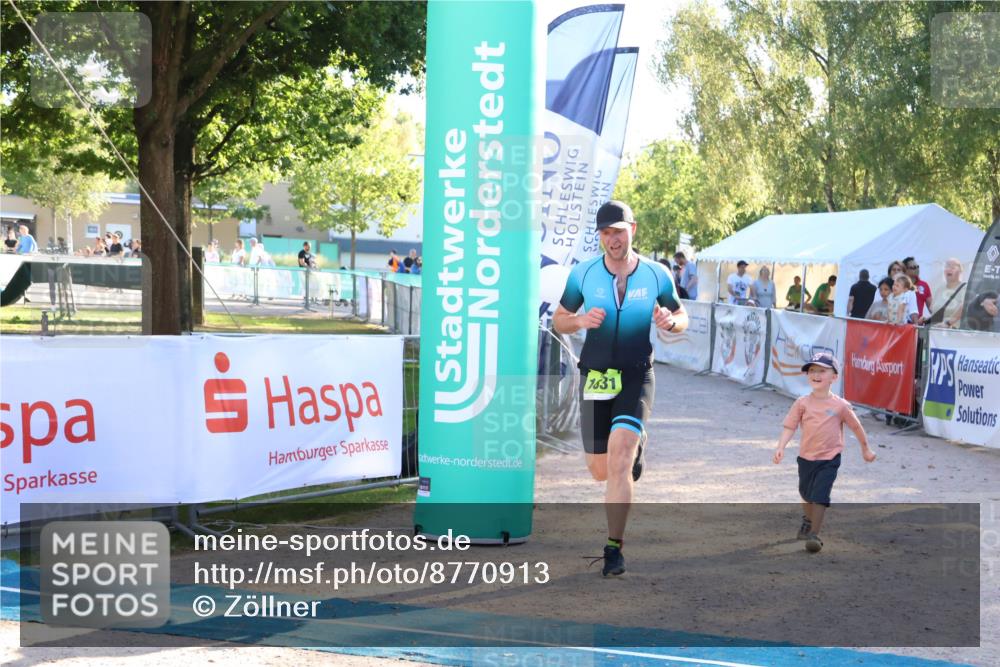 07.09.2025 - 19. Norderstedt Triathlon Zöllner http://msf.ph/oto/8770913 07.09.2025 16:44:00 Ziel 1602, 1631 meine-sportfotos.de