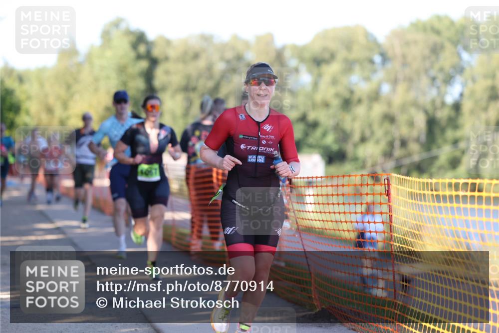 07.09.2025 - 19. Norderstedt Triathlon Michael Strokosch http://msf.ph/oto/8770914 07.09.2025 16:28:55 Laufen 405, 1054, 1060, 1067, 1412, 1473 meine-sportfotos.de