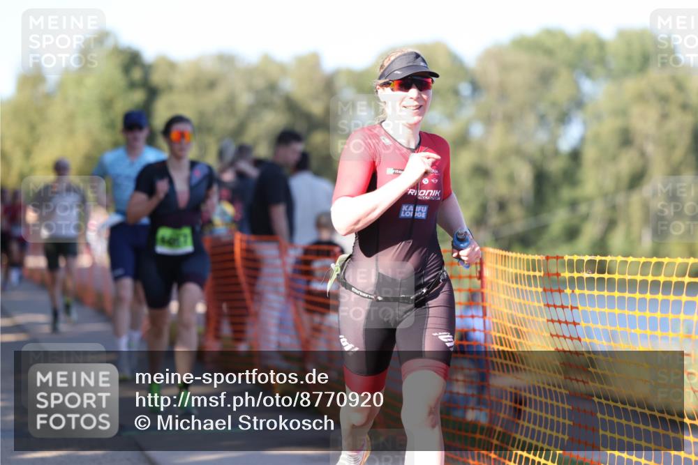 07.09.2025 - 19. Norderstedt Triathlon Michael Strokosch http://msf.ph/oto/8770920 07.09.2025 16:28:56 Laufen 405, 942, 1054, 1060, 1067, 1473 meine-sportfotos.de