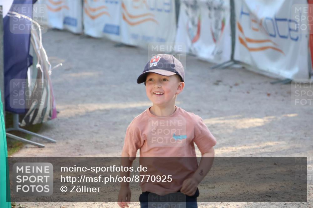 07.09.2025 - 19. Norderstedt Triathlon Zöllner http://msf.ph/oto/8770925 07.09.2025 16:44:01 Ziel 1602, 1631 meine-sportfotos.de