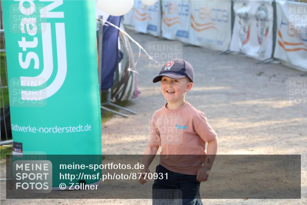 07.09.2025 - 19. Norderstedt Triathlon Zöllner http://msf.ph/oto/8770931 07.09.2025 16:44:02 Ziel 1602, 1631 meine-sportfotos.de