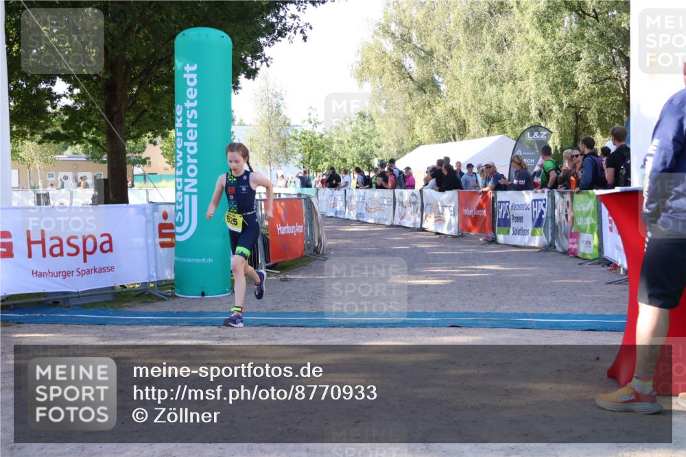 07.09.2025 - 19. Norderstedt Triathlon Zöllner http://msf.ph/oto/8770933 07.09.2025 09:48:40 Ziel 625 meine-sportfotos.de
