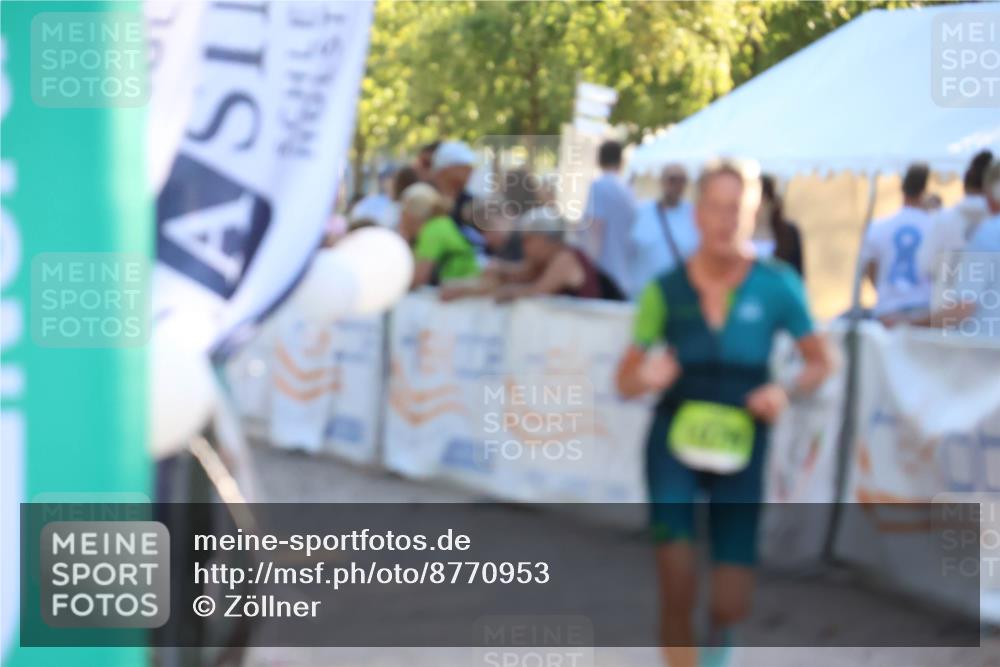07.09.2025 - 19. Norderstedt Triathlon Zöllner http://msf.ph/oto/8770953 07.09.2025 16:44:19 Ziel 1079 meine-sportfotos.de