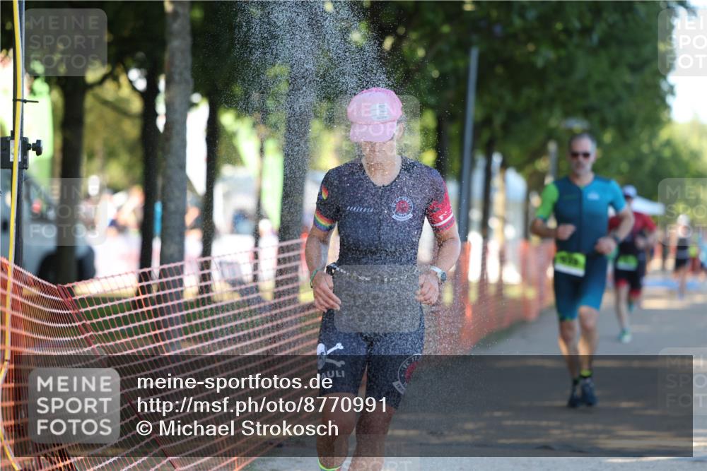 07.09.2025 - 19. Norderstedt Triathlon Michael Strokosch http://msf.ph/oto/8770991 07.09.2025 16:29:03 Laufen 502, 532, 887, 942, 1054, 1473, 1509, 1582 meine-sportfotos.de