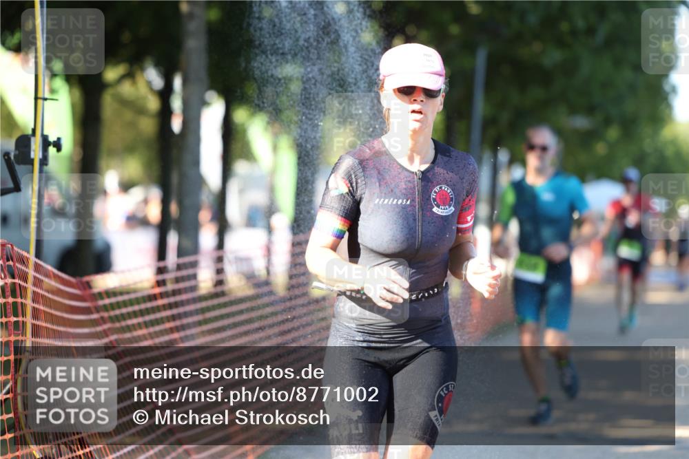 07.09.2025 - 19. Norderstedt Triathlon Michael Strokosch http://msf.ph/oto/8771002 07.09.2025 16:29:03 Laufen 502, 532, 887, 942, 1054, 1473, 1509, 1582 meine-sportfotos.de