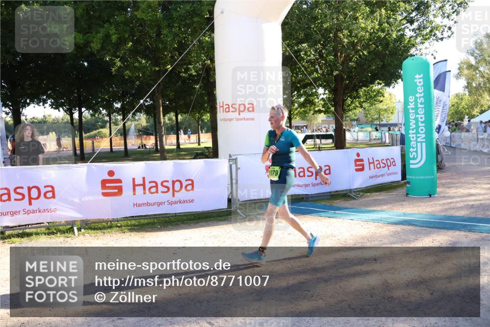 07.09.2025 - 19. Norderstedt Triathlon Zöllner http://msf.ph/oto/8771007 07.09.2025 16:44:23 Ziel 1079 meine-sportfotos.de