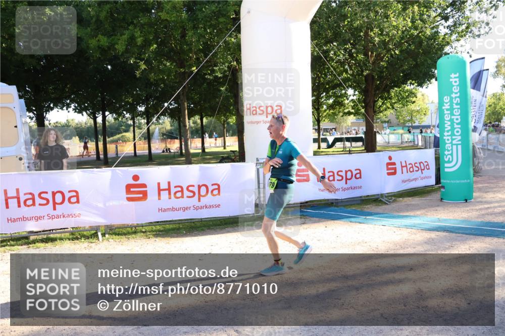 07.09.2025 - 19. Norderstedt Triathlon Zöllner http://msf.ph/oto/8771010 07.09.2025 16:44:23 Ziel 1079 meine-sportfotos.de