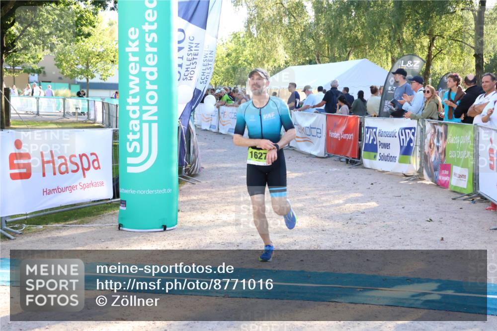 07.09.2025 - 19. Norderstedt Triathlon Zöllner http://msf.ph/oto/8771016 07.09.2025 16:44:43 Ziel 1627 meine-sportfotos.de