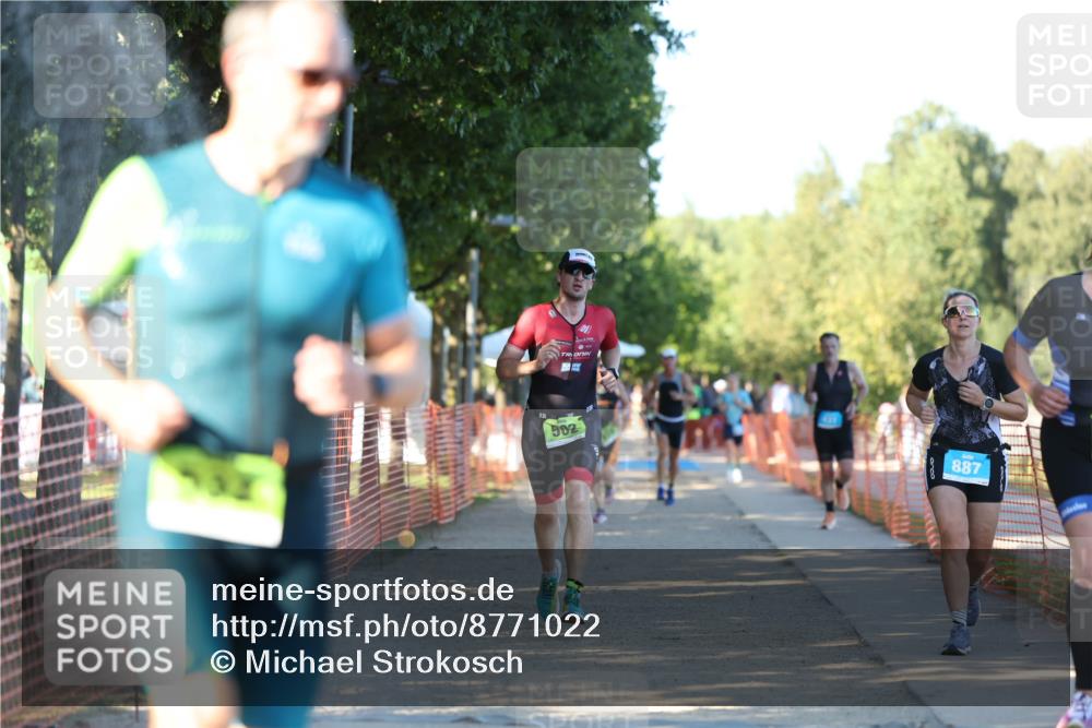 07.09.2025 - 19. Norderstedt Triathlon Michael Strokosch http://msf.ph/oto/8771022 07.09.2025 16:29:06 Laufen 431, 502, 532, 887, 942, 1054, 1509, 1582 meine-sportfotos.de