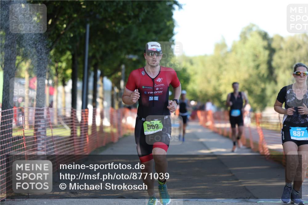07.09.2025 - 19. Norderstedt Triathlon Michael Strokosch http://msf.ph/oto/8771039 07.09.2025 16:29:08 Laufen 431, 459, 502, 532, 887, 942, 1419, 1509, 1582 meine-sportfotos.de