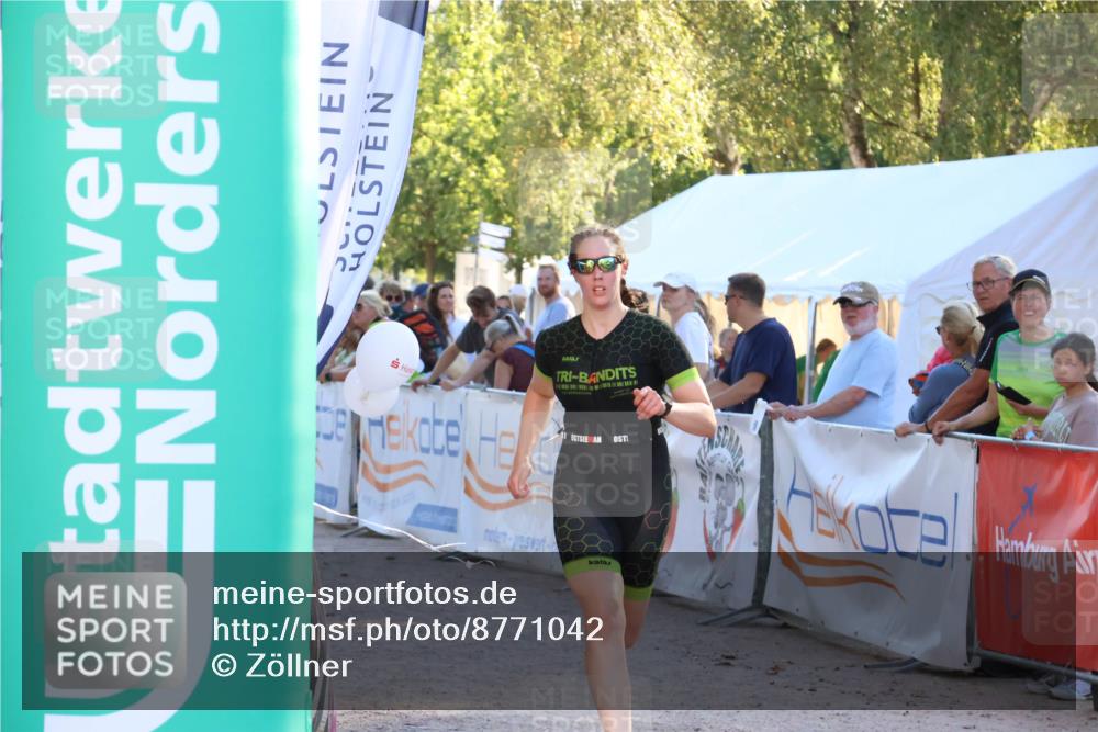 07.09.2025 - 19. Norderstedt Triathlon Zöllner http://msf.ph/oto/8771042 07.09.2025 16:45:06 Ziel 1082, 1609 meine-sportfotos.de