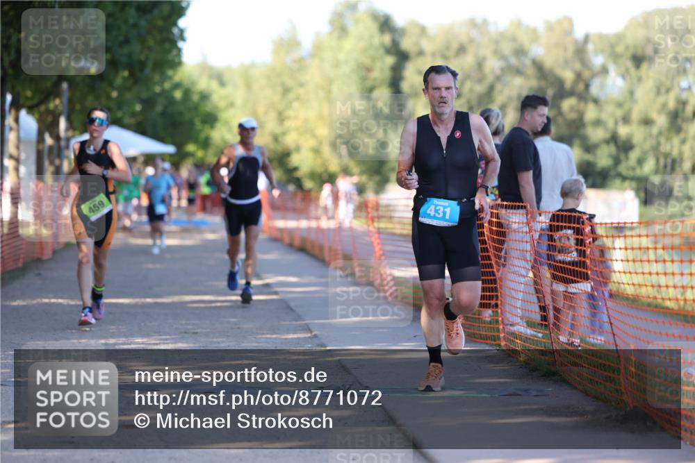 07.09.2025 - 19. Norderstedt Triathlon Michael Strokosch http://msf.ph/oto/8771072 07.09.2025 16:29:12 Laufen 431, 459, 502, 887, 1419 meine-sportfotos.de