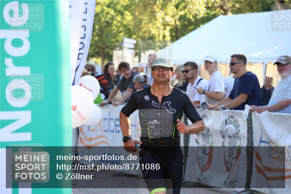07.09.2025 - 19. Norderstedt Triathlon Zöllner http://msf.ph/oto/8771086 07.09.2025 16:45:09 Ziel 1082, 1609 meine-sportfotos.de