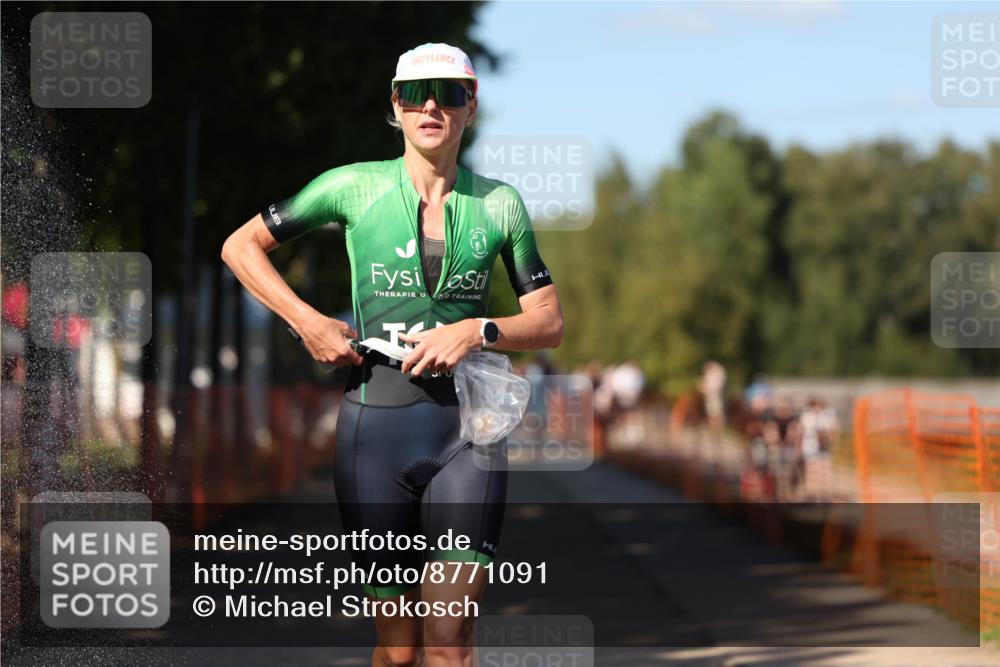 07.09.2025 - 19. Norderstedt Triathlon Michael Strokosch http://msf.ph/oto/8771091 07.09.2025 15:32:27 Laufen 1491 meine-sportfotos.de