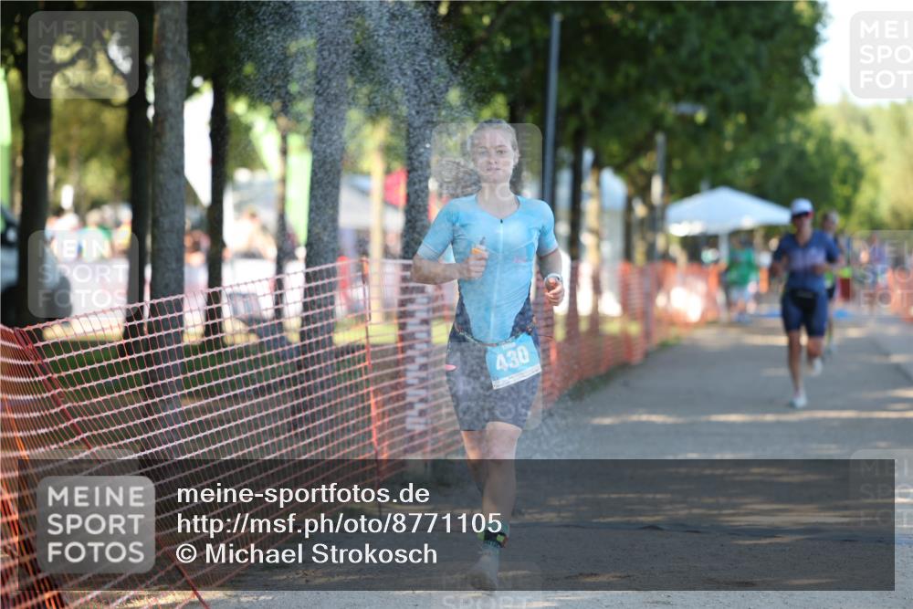 07.09.2025 - 19. Norderstedt Triathlon Michael Strokosch http://msf.ph/oto/8771105 07.09.2025 16:29:22 Laufen 430, 1059, 1076 meine-sportfotos.de