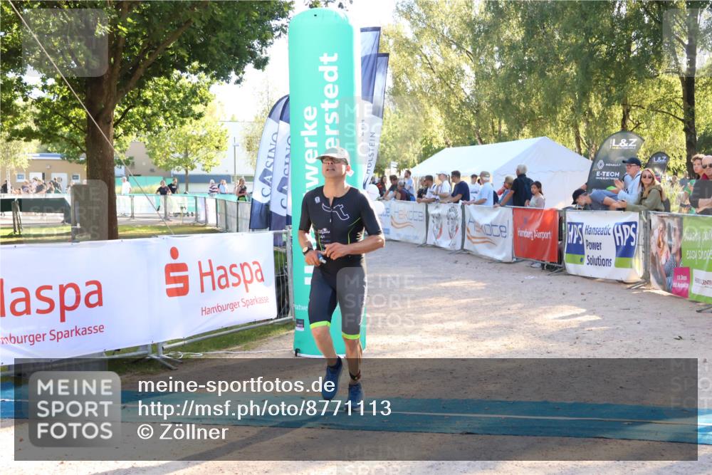 07.09.2025 - 19. Norderstedt Triathlon Zöllner http://msf.ph/oto/8771113 07.09.2025 16:45:11 Ziel 1082, 1609 meine-sportfotos.de