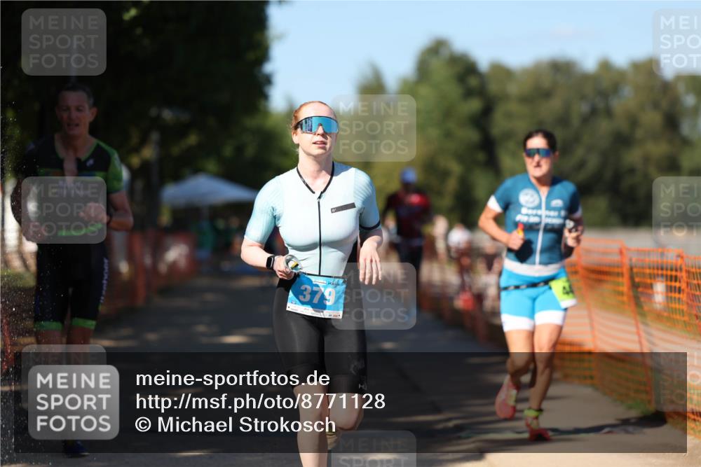 07.09.2025 - 19. Norderstedt Triathlon Michael Strokosch http://msf.ph/oto/8771128 07.09.2025 15:32:40 Laufen 379, 444, 900, 960 meine-sportfotos.de