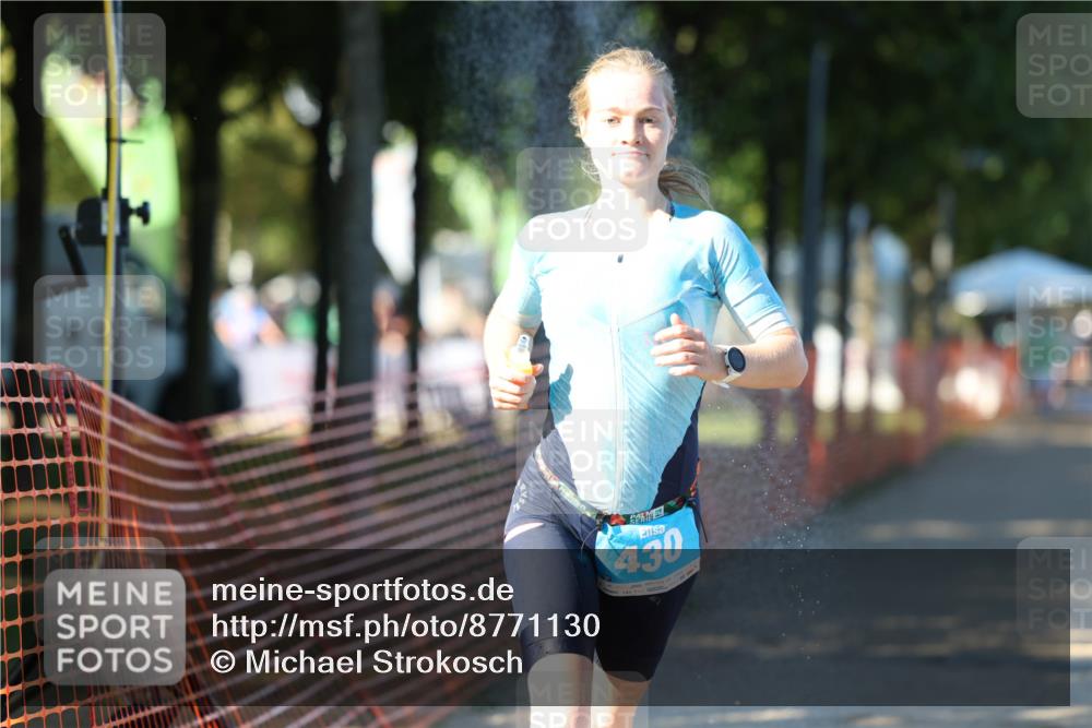07.09.2025 - 19. Norderstedt Triathlon Michael Strokosch http://msf.ph/oto/8771130 07.09.2025 16:29:24 Laufen 430, 1059, 1076, 1098 meine-sportfotos.de