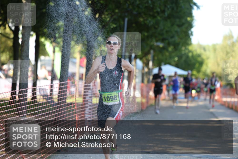 07.09.2025 - 19. Norderstedt Triathlon Michael Strokosch http://msf.ph/oto/8771168 07.09.2025 16:29:31 Laufen 496, 544, 1059, 1076, 1098, 1550, 1593 meine-sportfotos.de