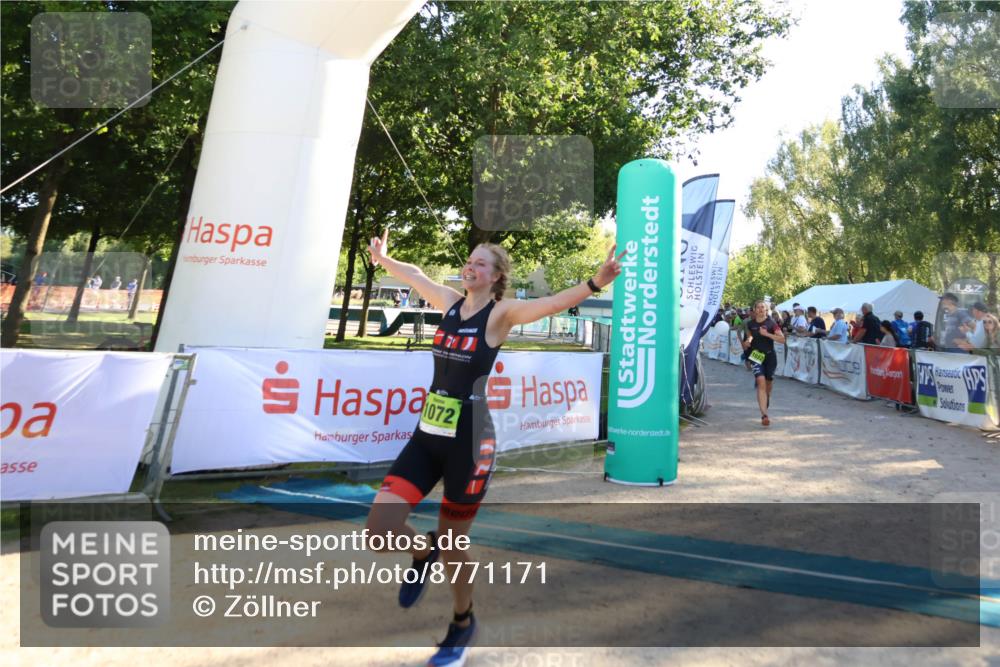 07.09.2025 - 19. Norderstedt Triathlon Zöllner http://msf.ph/oto/8771171 07.09.2025 16:45:19 Ziel 509, 1052, 1072, 1569 meine-sportfotos.de
