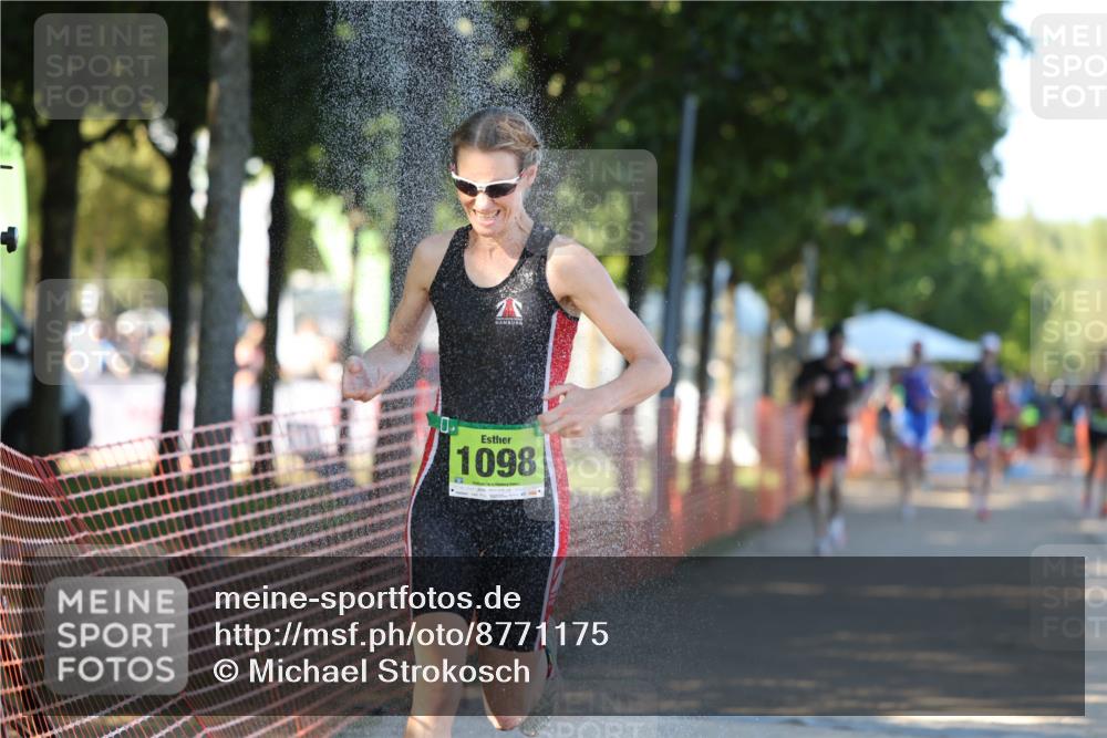 07.09.2025 - 19. Norderstedt Triathlon Michael Strokosch http://msf.ph/oto/8771175 07.09.2025 16:29:32 Laufen 496, 544, 1059, 1098, 1550, 1593, 1595 meine-sportfotos.de