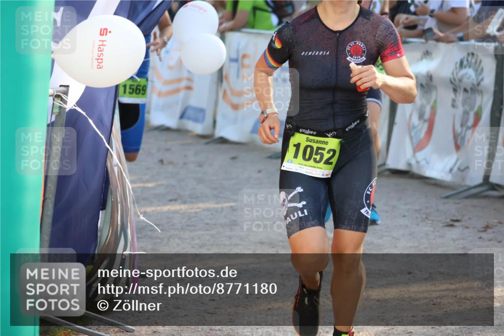 07.09.2025 - 19. Norderstedt Triathlon Zöllner http://msf.ph/oto/8771180 07.09.2025 16:45:19 Ziel 509, 1052, 1072, 1569 meine-sportfotos.de
