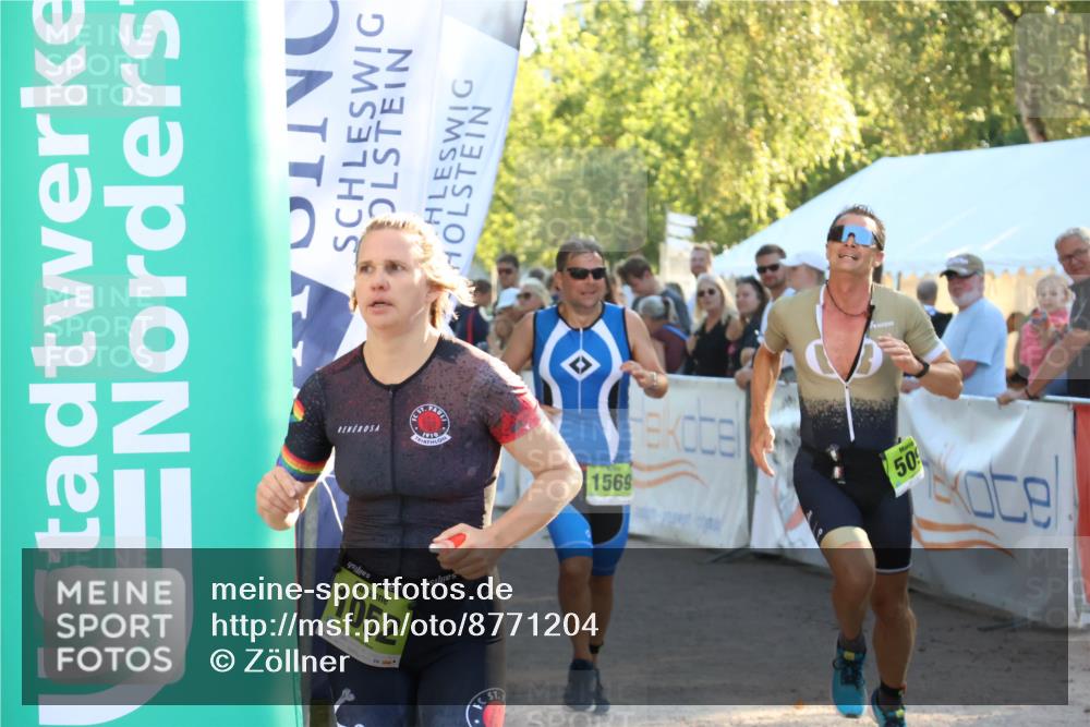 07.09.2025 - 19. Norderstedt Triathlon Zöllner http://msf.ph/oto/8771204 07.09.2025 16:45:20 Ziel 509, 1052, 1072, 1569 meine-sportfotos.de
