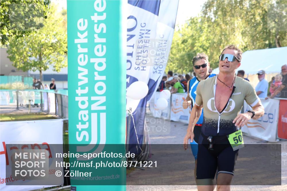 07.09.2025 - 19. Norderstedt Triathlon Zöllner http://msf.ph/oto/8771221 07.09.2025 16:45:22 Ziel 509, 1052, 1072, 1569 meine-sportfotos.de
