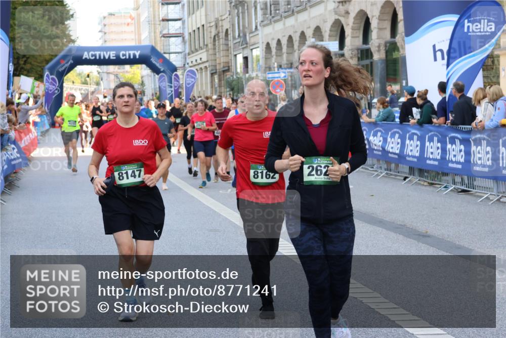 07.09.2025 - BARMER Alsterlauf Strokosch-Dieckow http://msf.ph/oto/8771241 07.09.2025 10:10:07 Ziel 1188, 2091, 2116, 2282, 2311, 2312, 2352, 2422, 2558, 2703, 3088, 3469, 3472, 3481, 3606, 3687, 3700, 4137, 4244, 4321, 4373, 4384, 4748, 4832, 4864, 5009, 5010, 5049, 5072, 5073, 5283, 5413, 5703, 5814, 5824, 5971, 6038, 6054, 6088, 6114, 6177, 6198, 8078, 8079, 8385, 8423, 8471 meine-sportfotos.de
