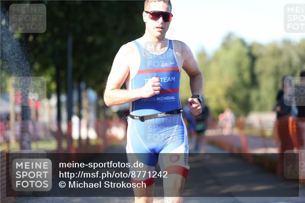 07.09.2025 - 19. Norderstedt Triathlon Michael Strokosch http://msf.ph/oto/8771242 07.09.2025 16:29:41 Laufen 544, 1066, 1090, 1550, 1564, 1595, 1620 meine-sportfotos.de