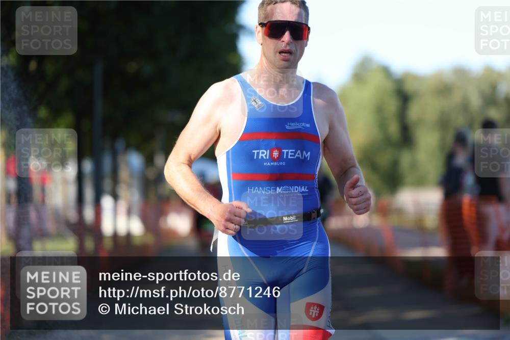 07.09.2025 - 19. Norderstedt Triathlon Michael Strokosch http://msf.ph/oto/8771246 07.09.2025 16:29:41 Laufen 544, 1066, 1090, 1550, 1564, 1595, 1620 meine-sportfotos.de