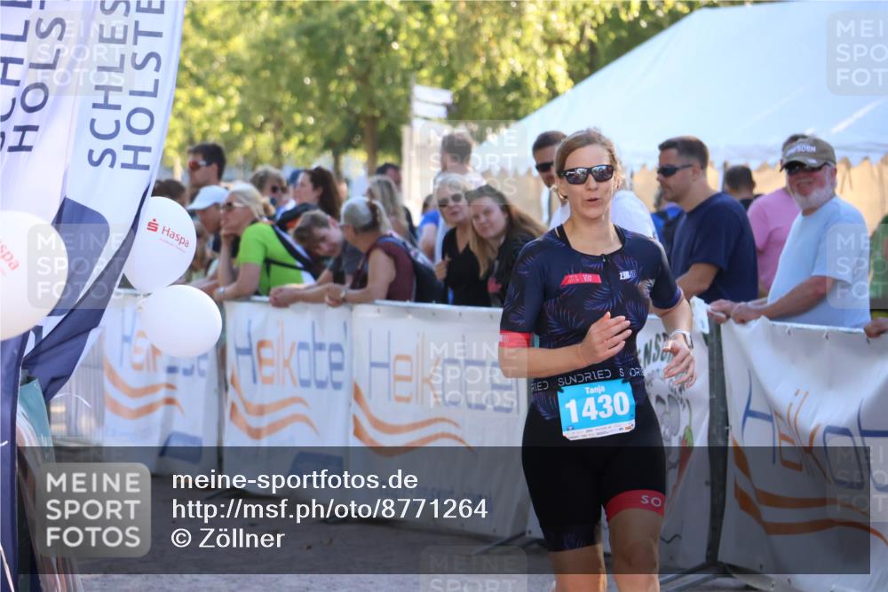 07.09.2025 - 19. Norderstedt Triathlon Zöllner http://msf.ph/oto/8771264 07.09.2025 16:45:33 Ziel 1430 meine-sportfotos.de
