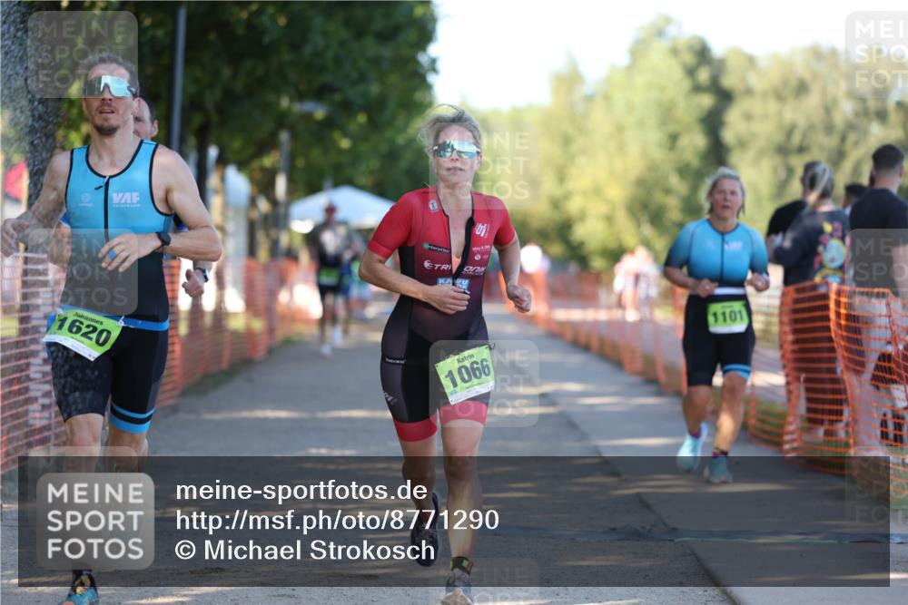 07.09.2025 - 19. Norderstedt Triathlon Michael Strokosch http://msf.ph/oto/8771290 07.09.2025 16:29:48 Laufen 519, 1066, 1090, 1101, 1564, 1620 meine-sportfotos.de