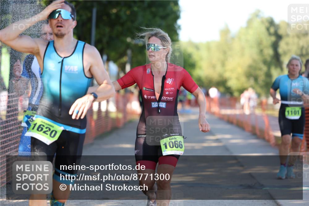 07.09.2025 - 19. Norderstedt Triathlon Michael Strokosch http://msf.ph/oto/8771300 07.09.2025 16:29:49 Laufen 519, 1066, 1090, 1101, 1564, 1620 meine-sportfotos.de