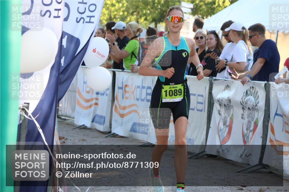 07.09.2025 - 19. Norderstedt Triathlon Zöllner http://msf.ph/oto/8771309 07.09.2025 16:45:50 Ziel 1089 meine-sportfotos.de