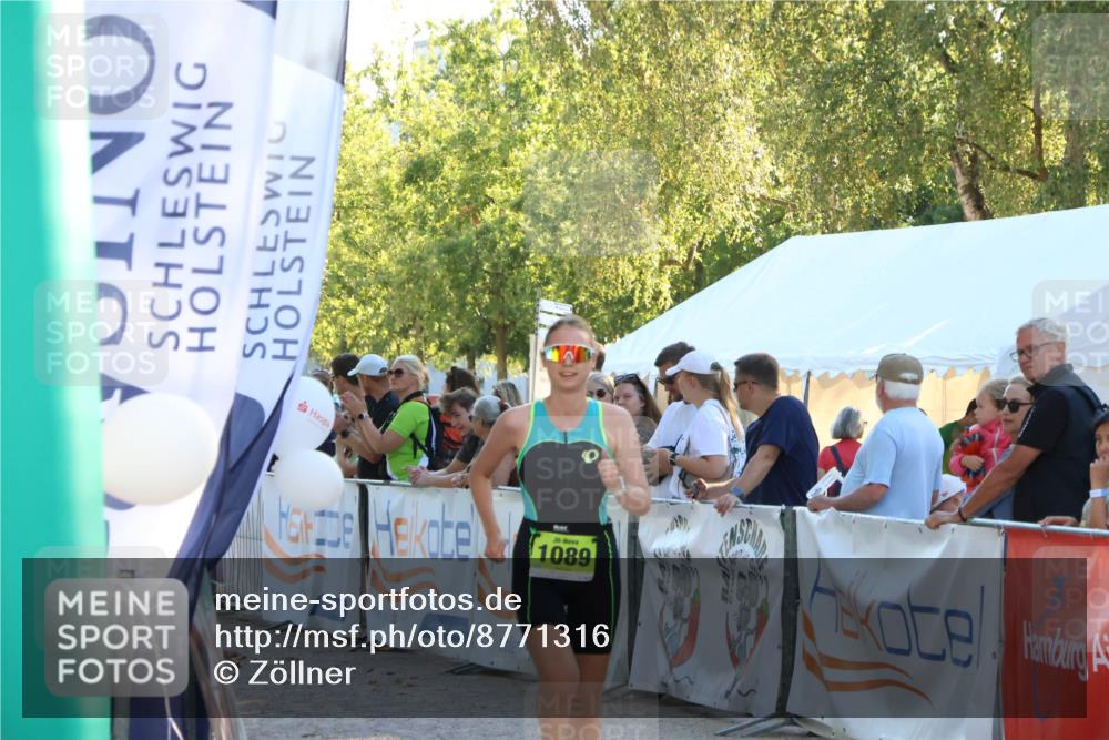 07.09.2025 - 19. Norderstedt Triathlon Zöllner http://msf.ph/oto/8771316 07.09.2025 16:45:51 Ziel 1089 meine-sportfotos.de