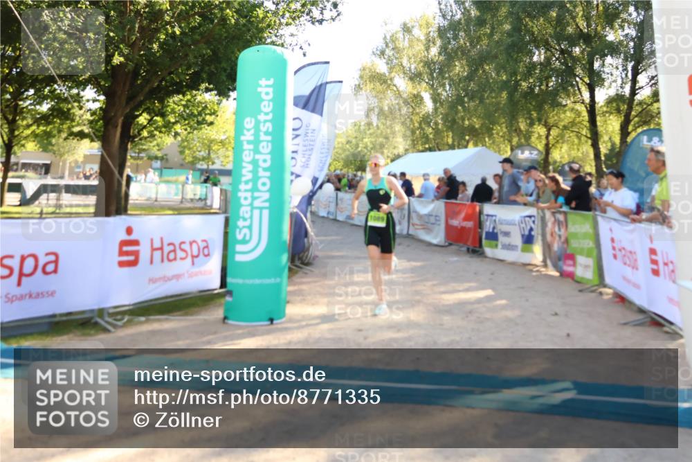 07.09.2025 - 19. Norderstedt Triathlon Zöllner http://msf.ph/oto/8771335 07.09.2025 16:45:52 Ziel 1089 meine-sportfotos.de
