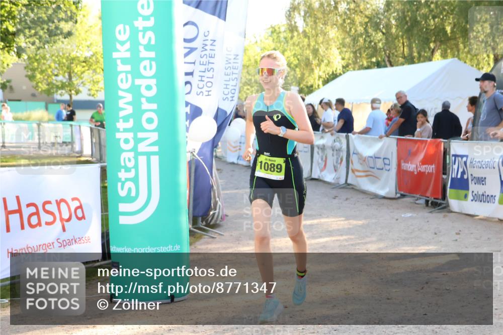 07.09.2025 - 19. Norderstedt Triathlon Zöllner http://msf.ph/oto/8771347 07.09.2025 16:45:53 Ziel 1089 meine-sportfotos.de